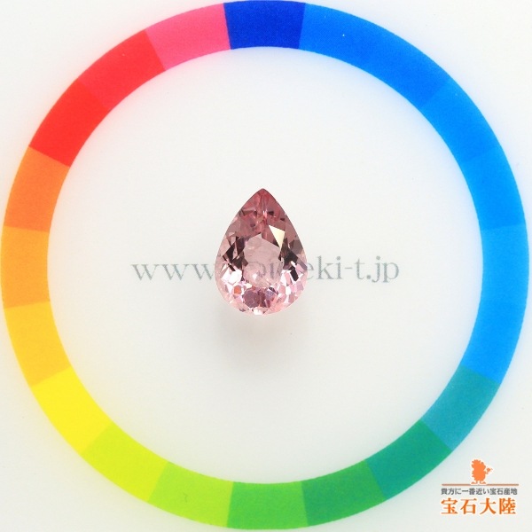 ナイジェリア産モルガナイト 3.08ct パーフェクトカット