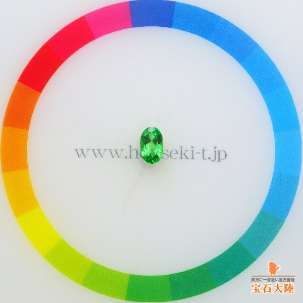 天然ツァボライトガーネット 0.38ct 【タンザニア】オーバル