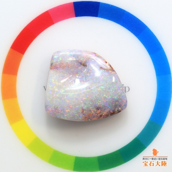 天然ボルダーオパール 18.04ct 【ミルキー遊色】オーストラリア