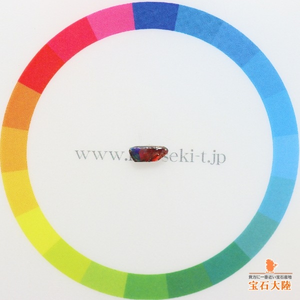 天然ボルダーオパール 0.20ct 【レッドマルチ遊色】オーストラリア
