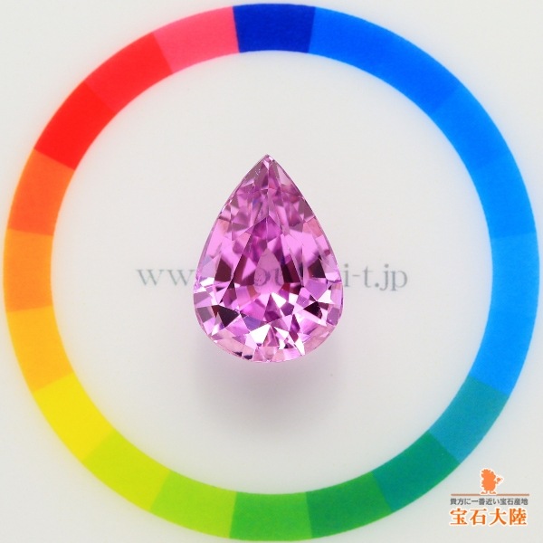 天然のピンククンツァイトクリスタル 天然クンツァイト 15.17ct 【ライラックピンク】 美発色