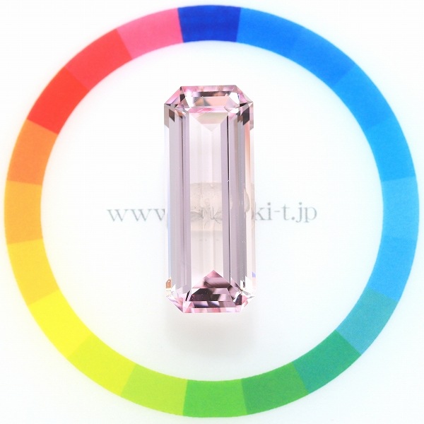 天然モルガナイト 14.49ct 【無処理/高貴なピンク】 ハイクオリティ 日独鑑別付