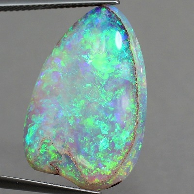 オパール原石66ct形も遊色もいい感じ！ハイクラス美遊色 オパール原石66ct形も遊色もいい感じ！ハイクラス美遊色