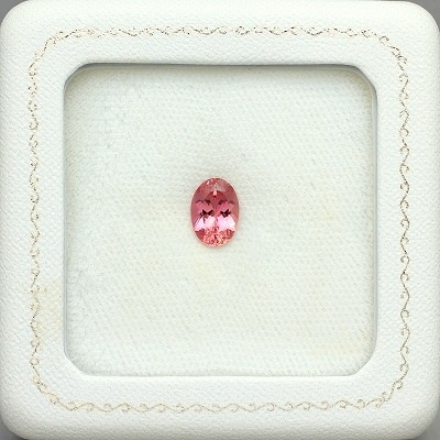 天然インペリアルトパーズ 1.54ct 【非加熱◇Perfect】