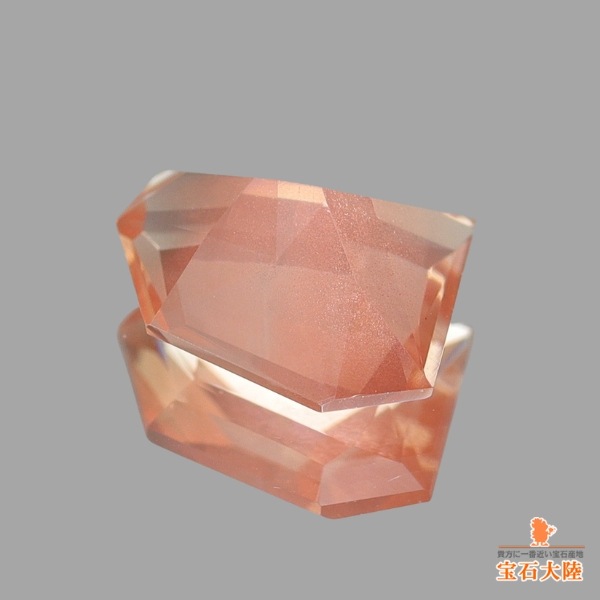 天然オレゴンサンストーン 0.47ct 【ラブラドライト】 ファンシー