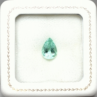 3.43ct天然グリーンベリル【ビューティフル・ミント】マダガスカル