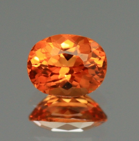 天然トリプライト 0.27ct 【美発色オレンジ】 レアストーン 日独ソ付
