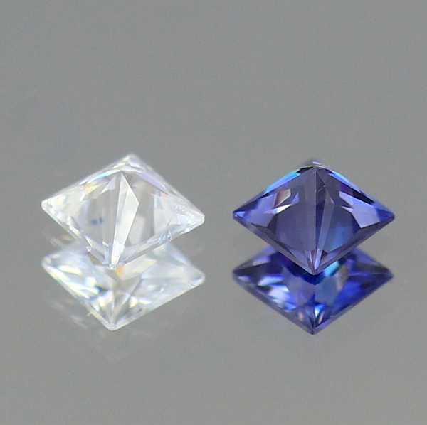 天然ベニトアイト 0.12ct/2P 【プリンセスカット】 ペア
