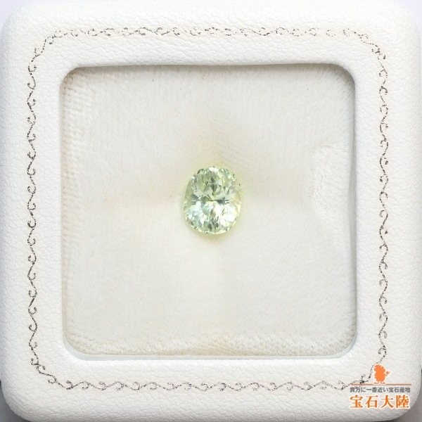 天然グロッシュラーガーネット 3.33ct 【ライムホワイト】 日独ミニ鑑別