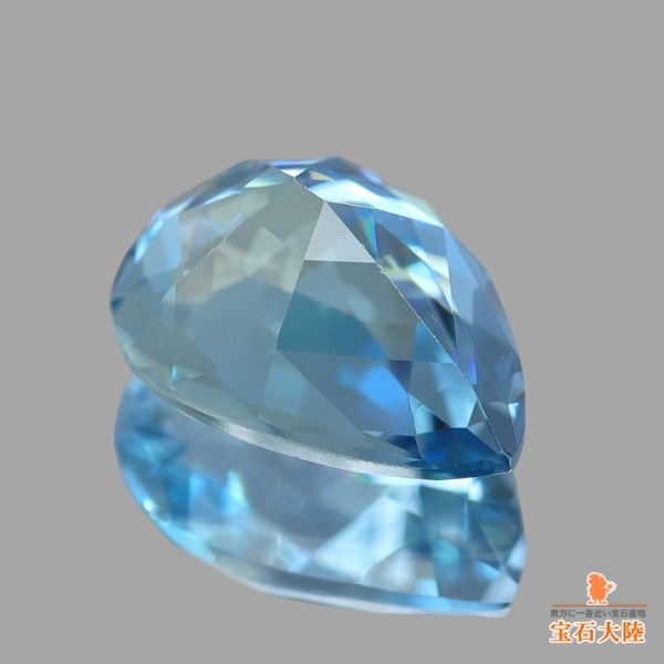 天然アクアマリン 0.62ct 【非加熱 サンタマリア・アフリカーナ】モザンビーク