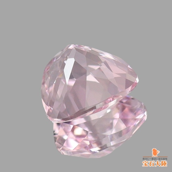 ナイジェリア産モルガナイト 0.63ct ナイジェリア産モルガナイト 0.63ct