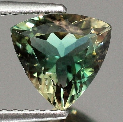 1.33ct天然オレゴンサンストーン【ラブラドライト】美グリーン