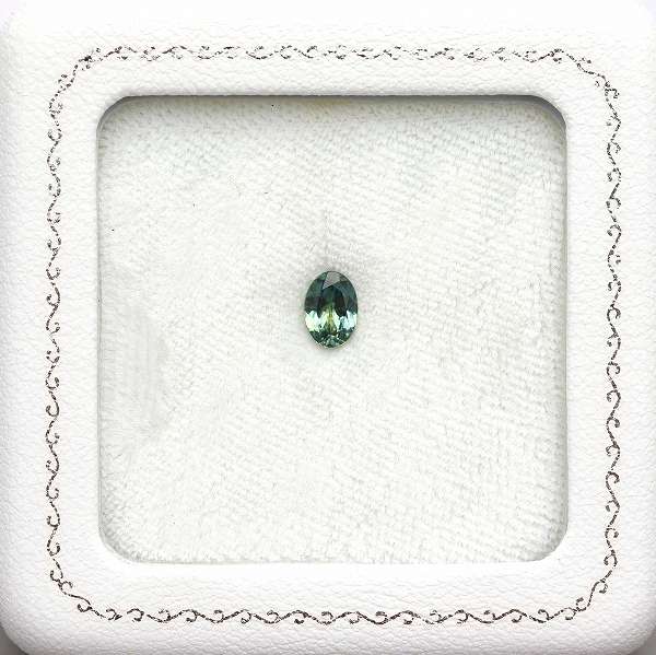 天然サファイア 0.78ct 【マルチグリーン】 モンタナ 天然サファイア 0.78ct 【マルチグリーン】 モンタナ