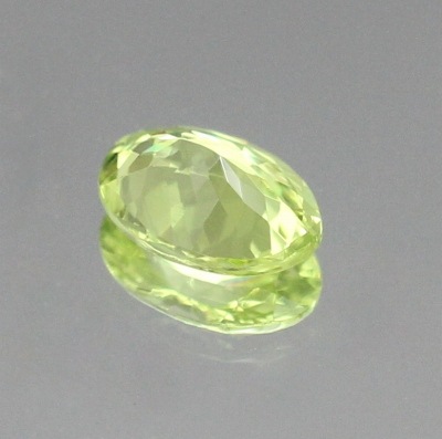 天然クリソベリル 0.69ct 【パロットイエロー】 インド