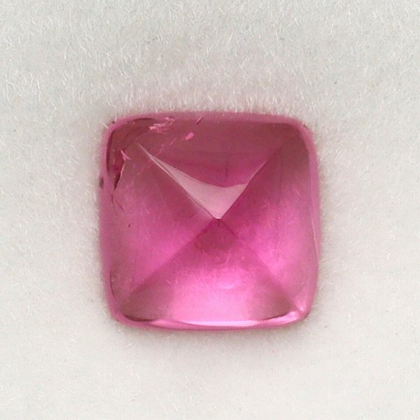 天然トルマリン 0.79ct 【ピンク】 シュガーローフカット