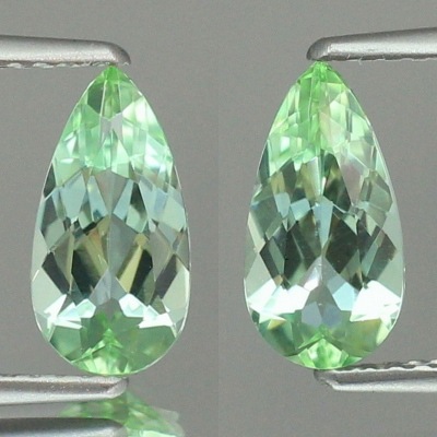 2.35ct/2P天然トルマリン【ミントグリーン】極上ペア アフガニスタン