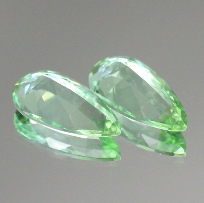 2.35ct/2P天然トルマリン【ミントグリーン】極上ペア アフガニスタン