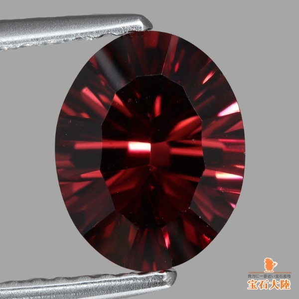 天然ロードライトガーネット 2.06ct 【コンケーブカット】 モザンビーク