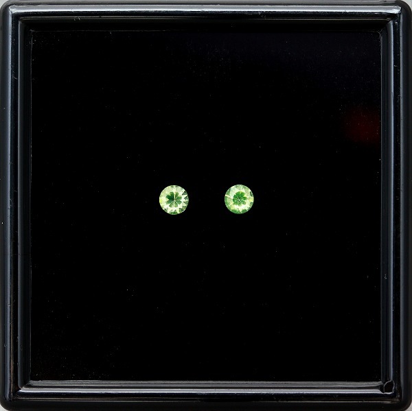 天然オパール 0.24ct/2P 【ハイアライト】 メキシコ