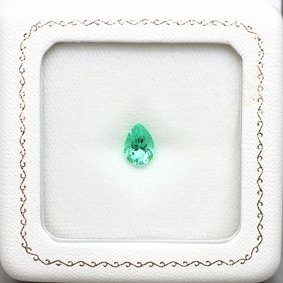 1.08ct天然エメラルド【ノンオイル】ジェム品　中宝研分析書付