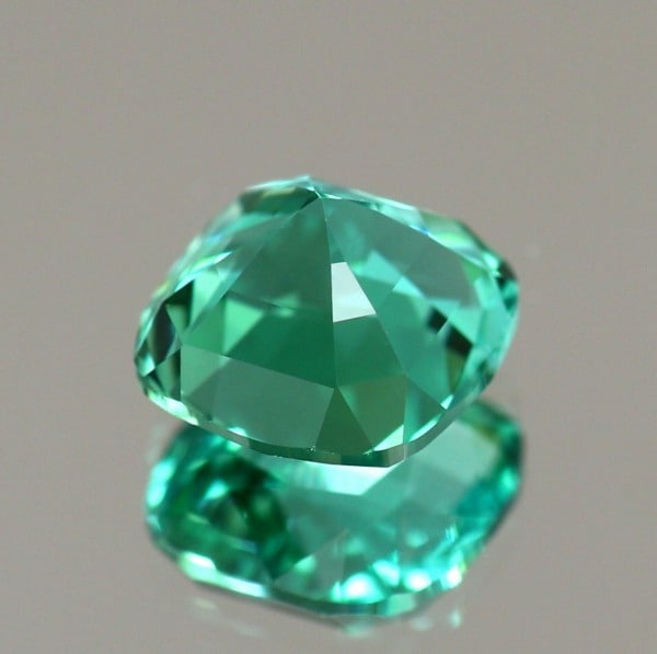 天然トルマリン 0.60ct 【シーグリーン】 ナミビア