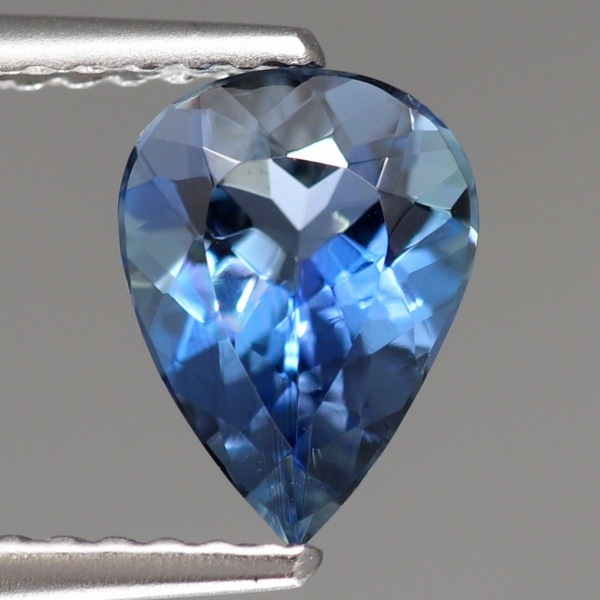 天然アクアマリン 0.77ct 【非加熱・サンタマリア】 ブラジル