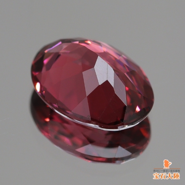 天然ロードライトガーネット 1.40ct 【パープリッシュレッド】