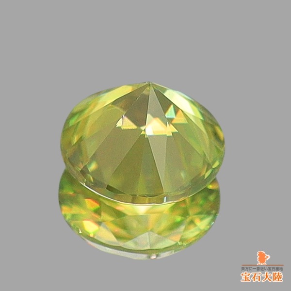 天然スフェーン 0.37ct 【煌めくイエロー】 マダガスカル