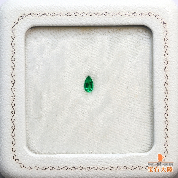 天然エメラルド 0.14ct 【美発色・ノンオイル】 ロシア GIA鑑別