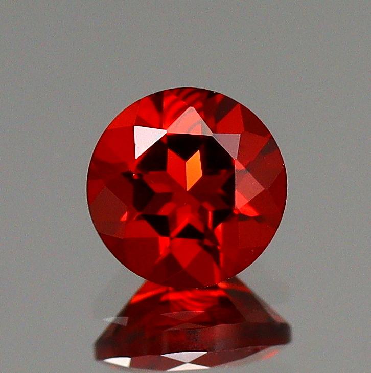 天然アンデシン 0.22ct 【オレンジッシュレッド】 ラウンド