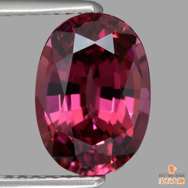 バナジウムグロッシュラーガーネット ルース 1.51ct 希産 UVで強い赤の蛍光色が特徴 ケニア産 瑞浪鉱物展示館 5398 バナジウムグロッシュラーガーネット ルース 1.51ct 希産 UVで強い赤の