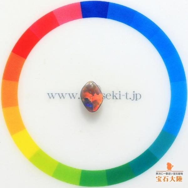 天然ブラックオパール 0.48ct 【情熱的な赤斑】