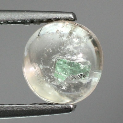 天然フローライトイントパーズ 3.51ct【グリーン結晶】