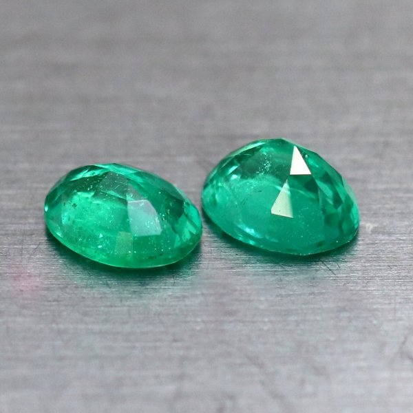 天然エメラルド 0.46ct/2P 【爽やかグリーン】 ブラジル ペア