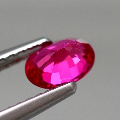 0.67ct天然ルビー【非加熱】美色 鑑別書付