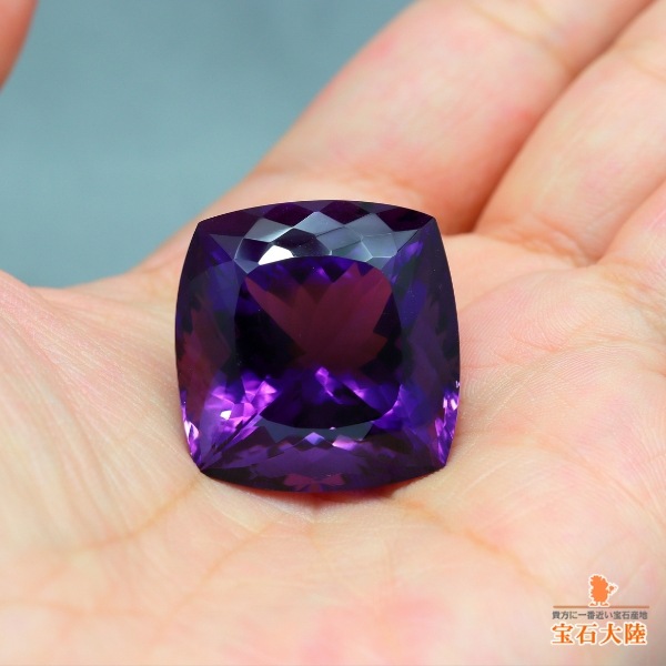 天然アメシスト 58.51ct 【高貴な紫】 ビッグサイズ ブラジル