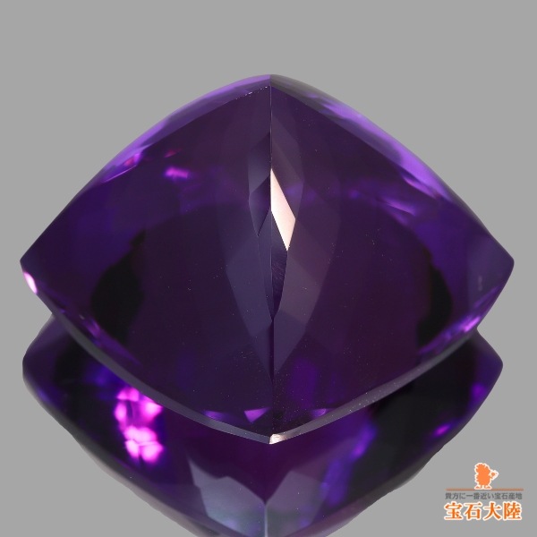 天然アメシスト 58.51ct 【高貴な紫】 ビッグサイズ ブラジル