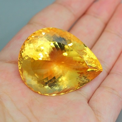 天然シトリン 115.16ct 【輝くオレンジイエロー】 大粒 中宝研