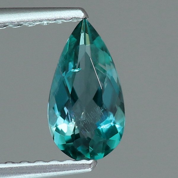 天然グランディディエライト 0.62ct 【美しい希少石】 マダガスカル