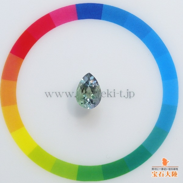 天然ゾイサイト 1.91ct 【グリーンマルチカラー】 タンザナイト