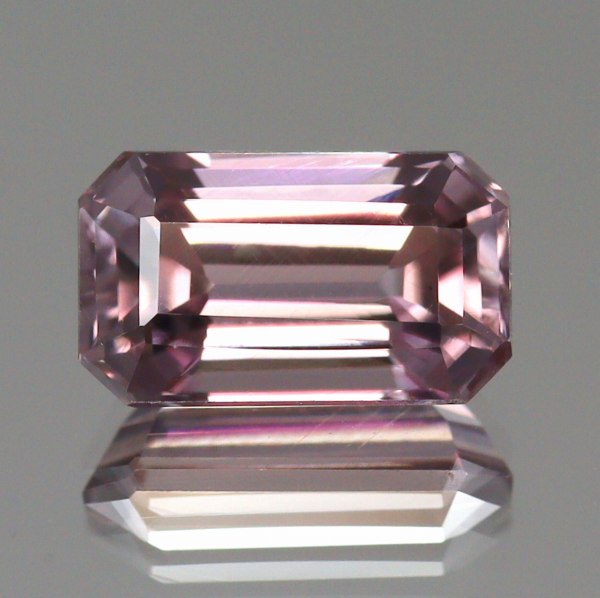 天然ダイアスポア 1.17ct 【パープリッシュピンク】 オクタゴンカット