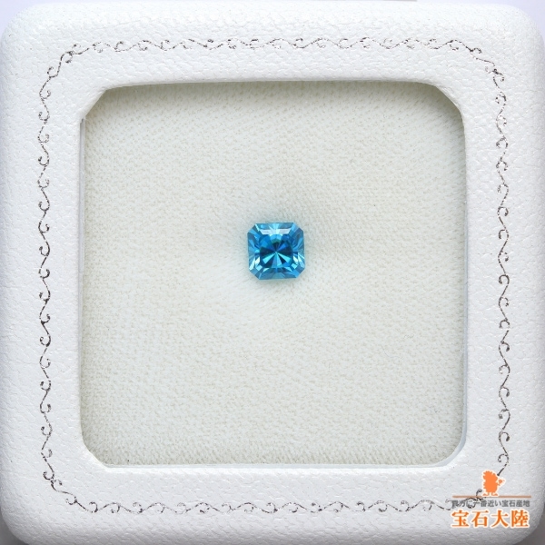 天然ジルコン 1.62ct 【極輝・高品質】ドイツカット マラウイ
