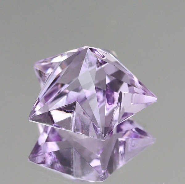 天然ピンクアメシスト 10mm  【スター】 ワンランクアップの輝き