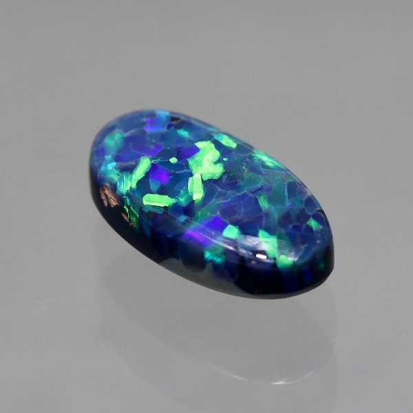 天然ブラックオパール 0.58ct 【グリーン】