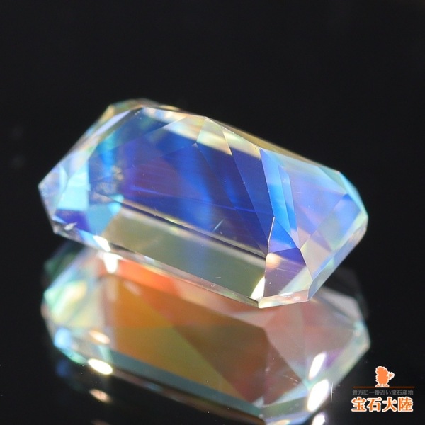天然アンデシンラブラドライト 1.63ct 【レインボー】マダガスカル