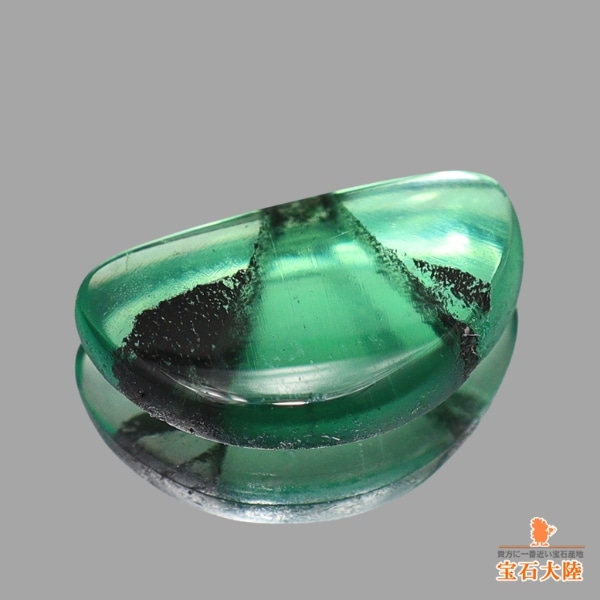 お得】天然エメラルド 緑柱石 宝石 ルース 素材 約0.68ct お得】天然エメラルド 緑柱石 宝石 ルース 素材 約0.68ct