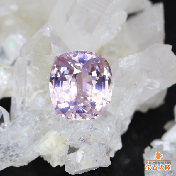 天然サファイア 2.40ct 【非加熱・ライトピンク】スリランカ 日独非