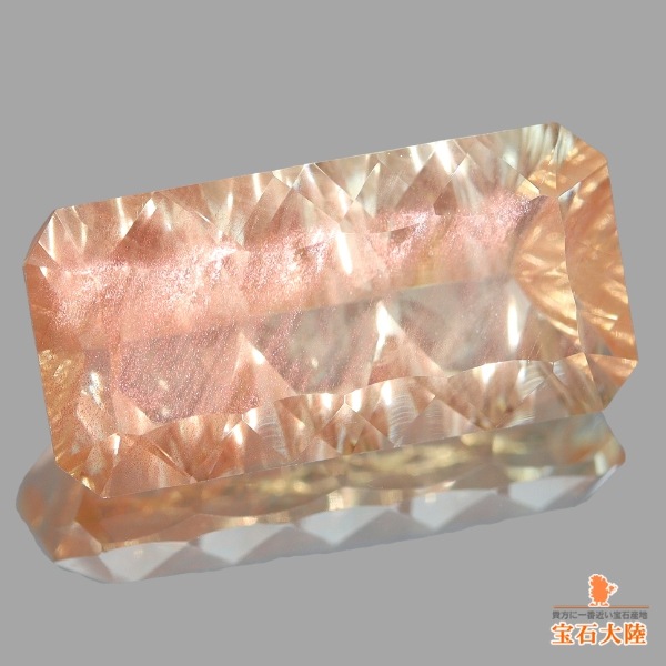 天然オレゴンサンストーン 2.69ct 【コンケーブ】 ラブラドライト