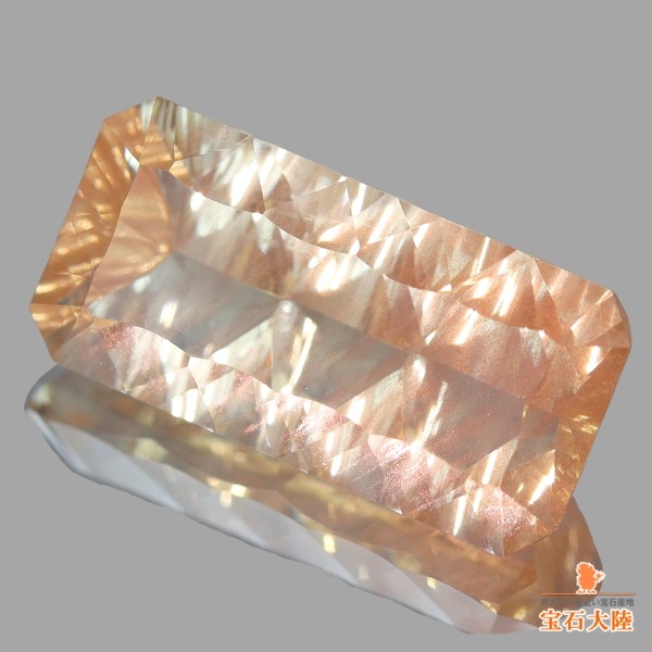 天然オレゴンサンストーン 2.69ct 【コンケーブ】 ラブラドライト