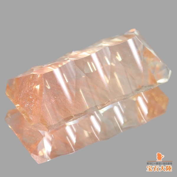 天然オレゴンサンストーン 2.69ct 【コンケーブ】 ラブラドライト